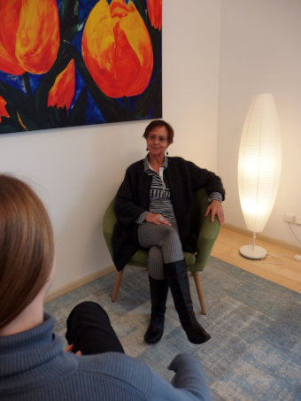 Beate Dudel - Gespraech mit Patientin